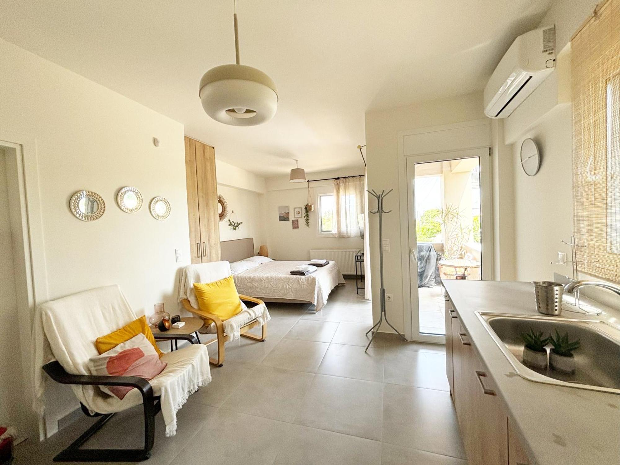 Liakada Guest House Артемида Екстериор снимка